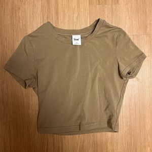 Aritzia Ortiz Cropped Tee - Size 2XS